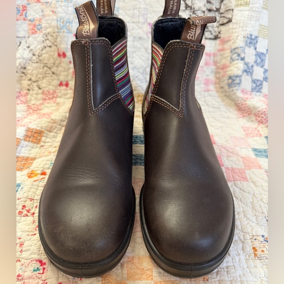 Blundstone #1409 Chelsea Boots - Picture 4 of 7